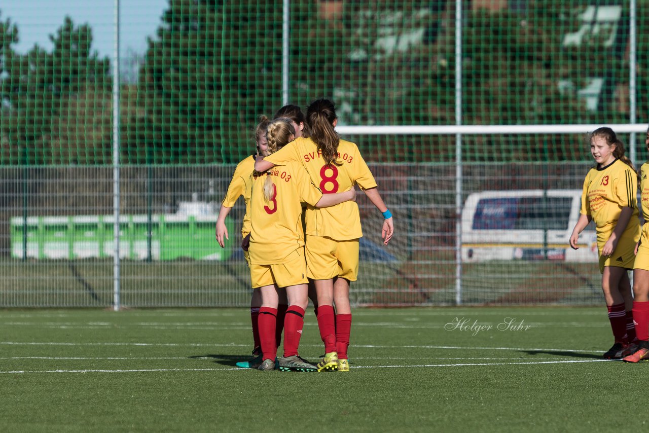 Bild 357 - B-Juniorinnen SG Weststeinburg/Bei - SV Fisia 03 : Ergebnis: 1:2